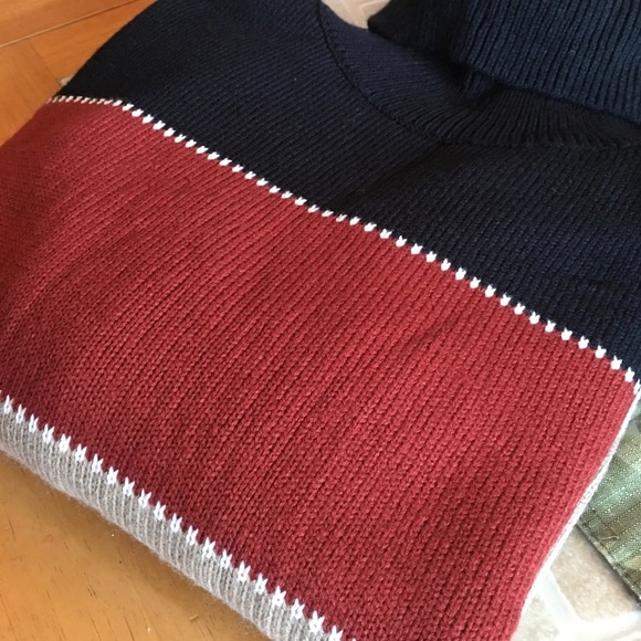 Women’s sweater size led - Picture 4 of 4